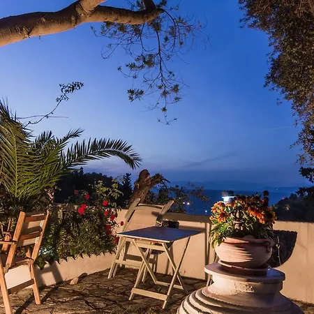 Apartment Kanoni Beach