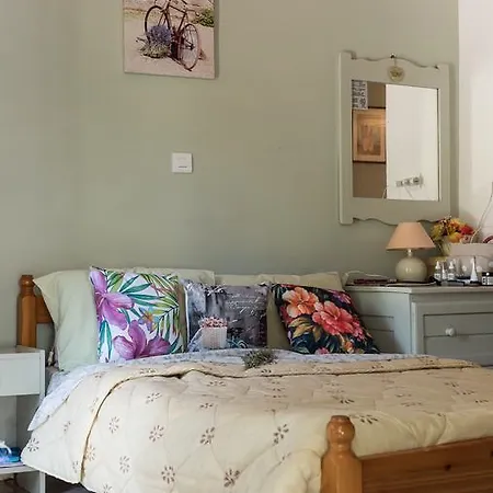 Kanoni Apartamento Lákka